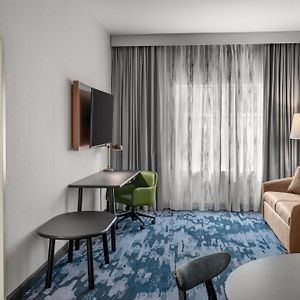 Queen Suite Two Queen Beds Sofa Bed